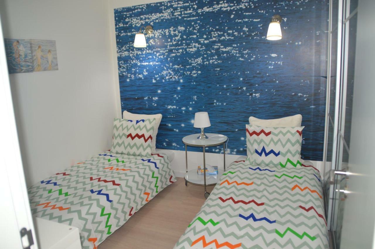 Amazing Beach & Pool Apartment With Garden Sesimbra Bagian luar foto