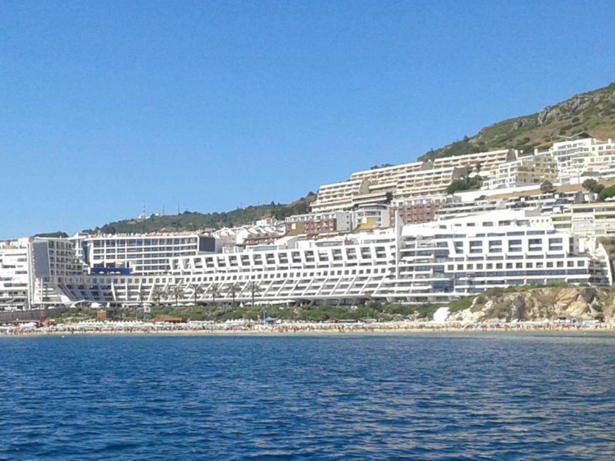 Amazing Beach & Pool Apartment With Garden Sesimbra Bagian luar foto