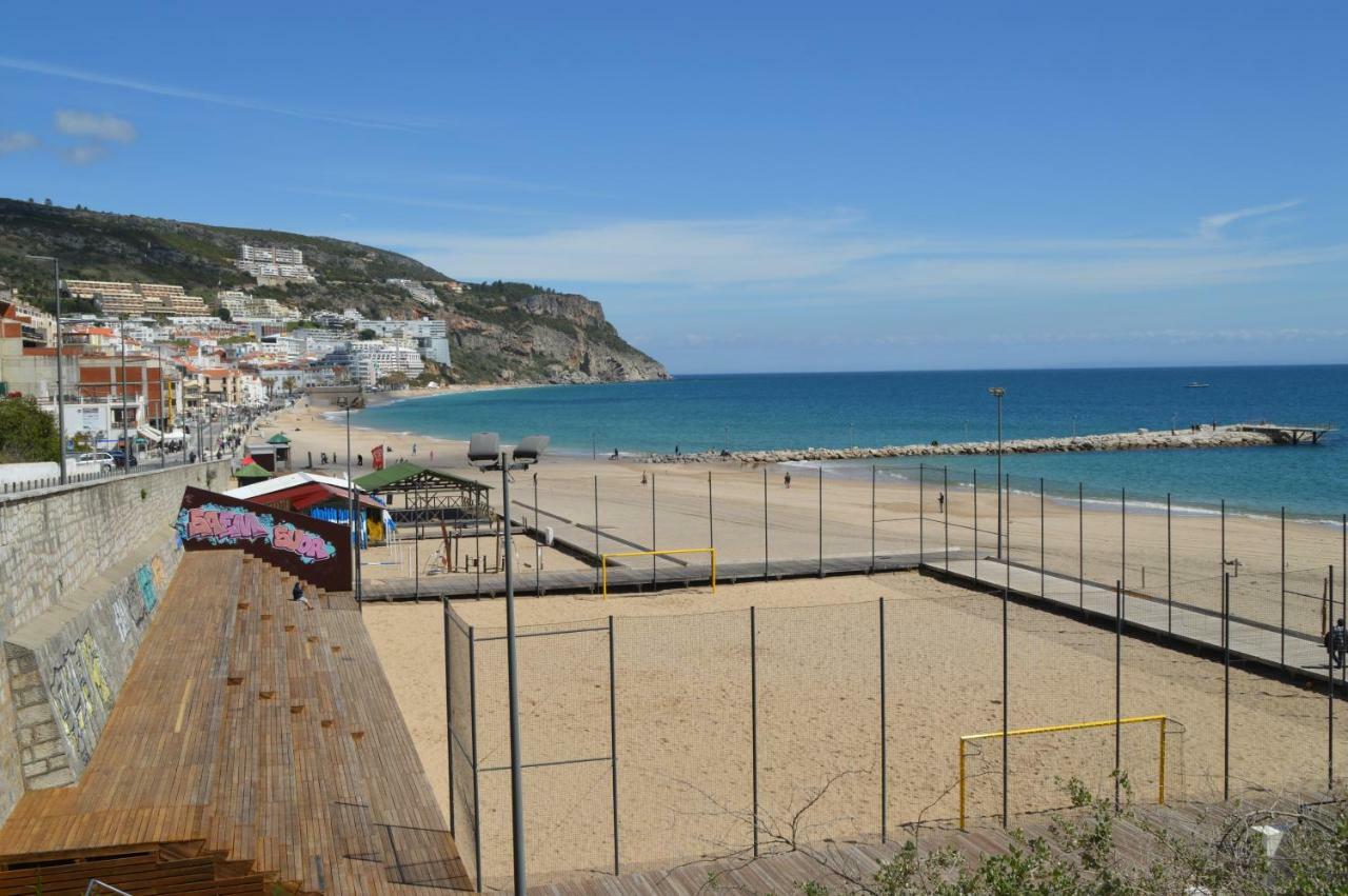 Amazing Beach & Pool Apartment With Garden Sesimbra Bagian luar foto